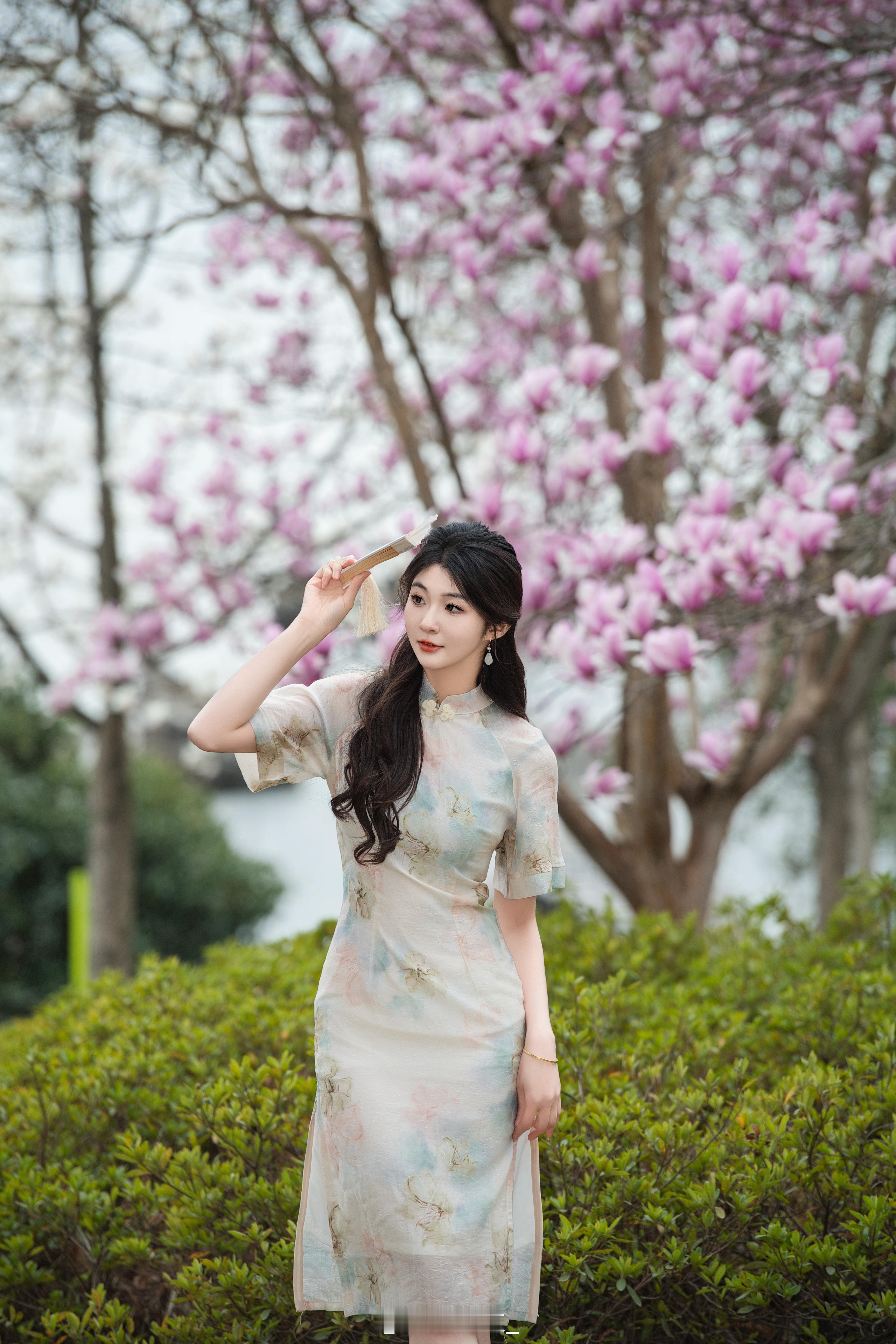 身似行云流水，心如皓月清风 #亿点曝光计划# ​​​