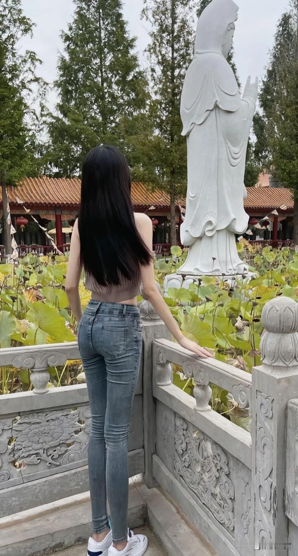 出来逛一逛，感受阳光下的美好