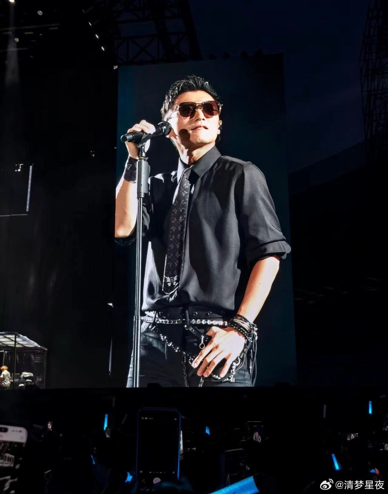 谢霆锋表演必须继续下去谢霆锋 这就是进化的真正意义the show must g