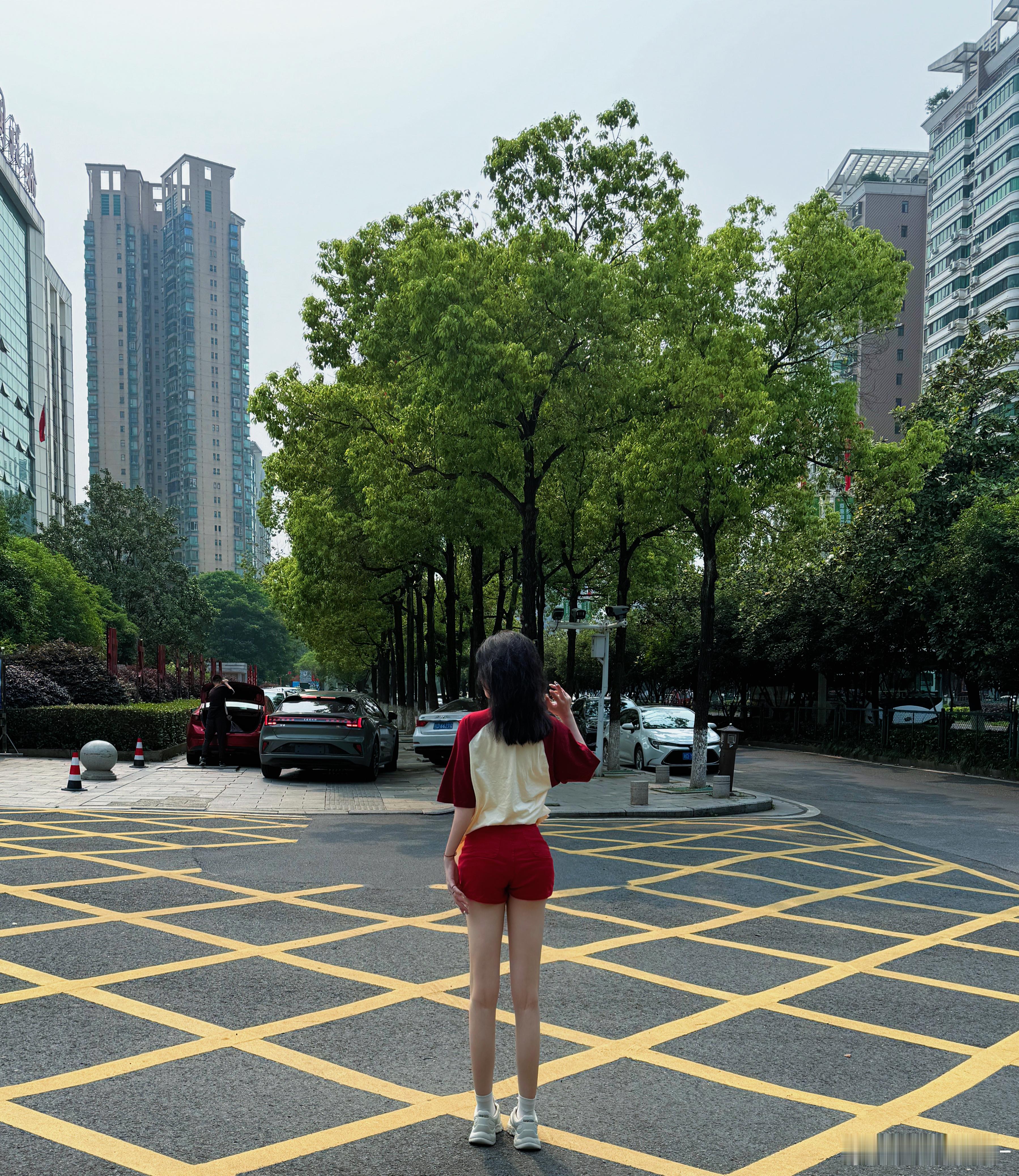 .想和你看着日落，只谈微风和晚霞. ​​​