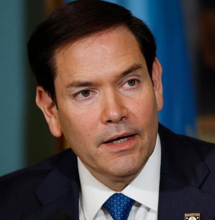 美国国务卿鲁比奥真的会拍马屁，他说特朗普兑现了自己的承诺，用实力换来了和平。
 