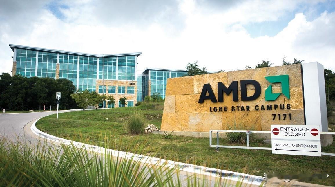 AMD 财报电话会议总结：
积极因素：
•创纪录的财务表现： AMD在2024年