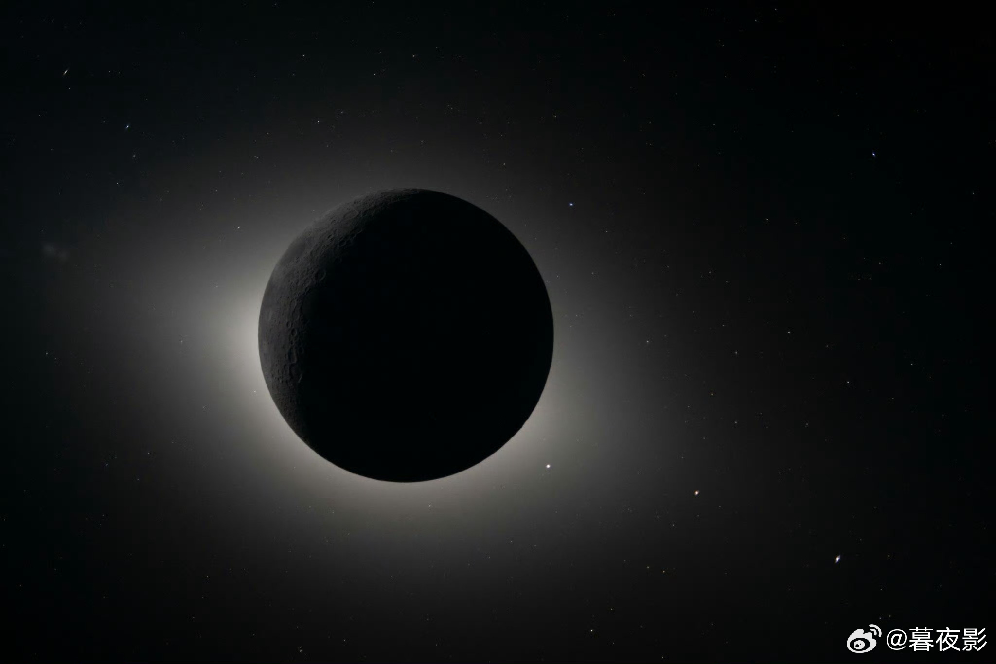 NASA分享阿尔忒弥斯2号拍摄的首张从月球背面视角拍摄的地球照片！！当时地球正缓