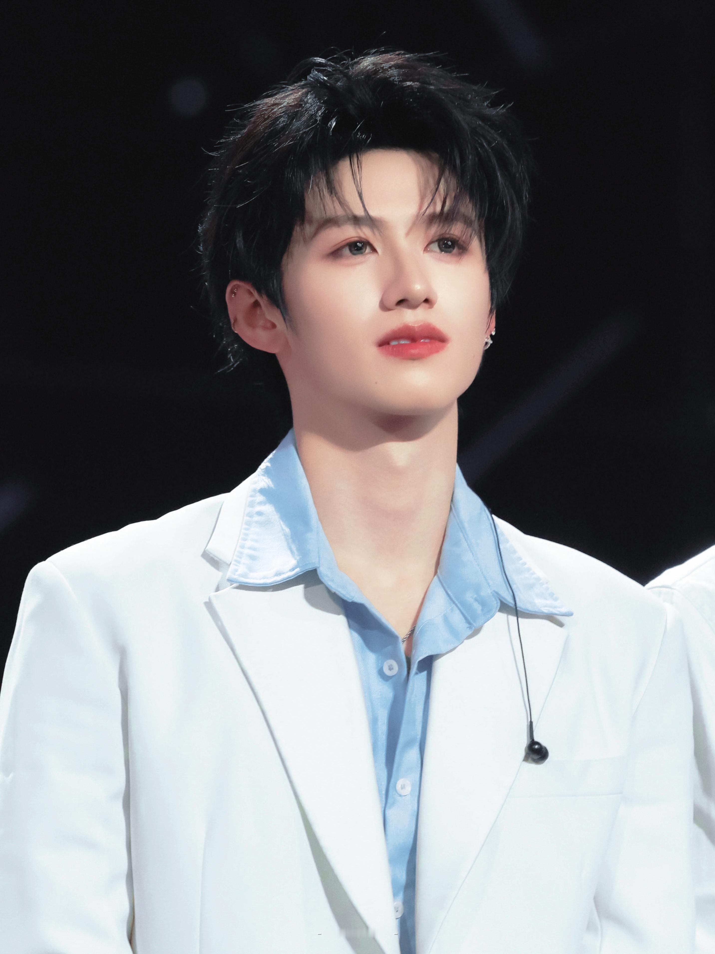 朱志鑫✨ 