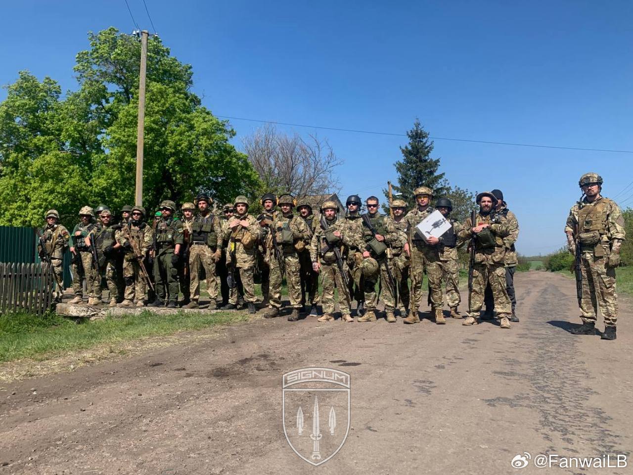 乌军Signum无人机战队 