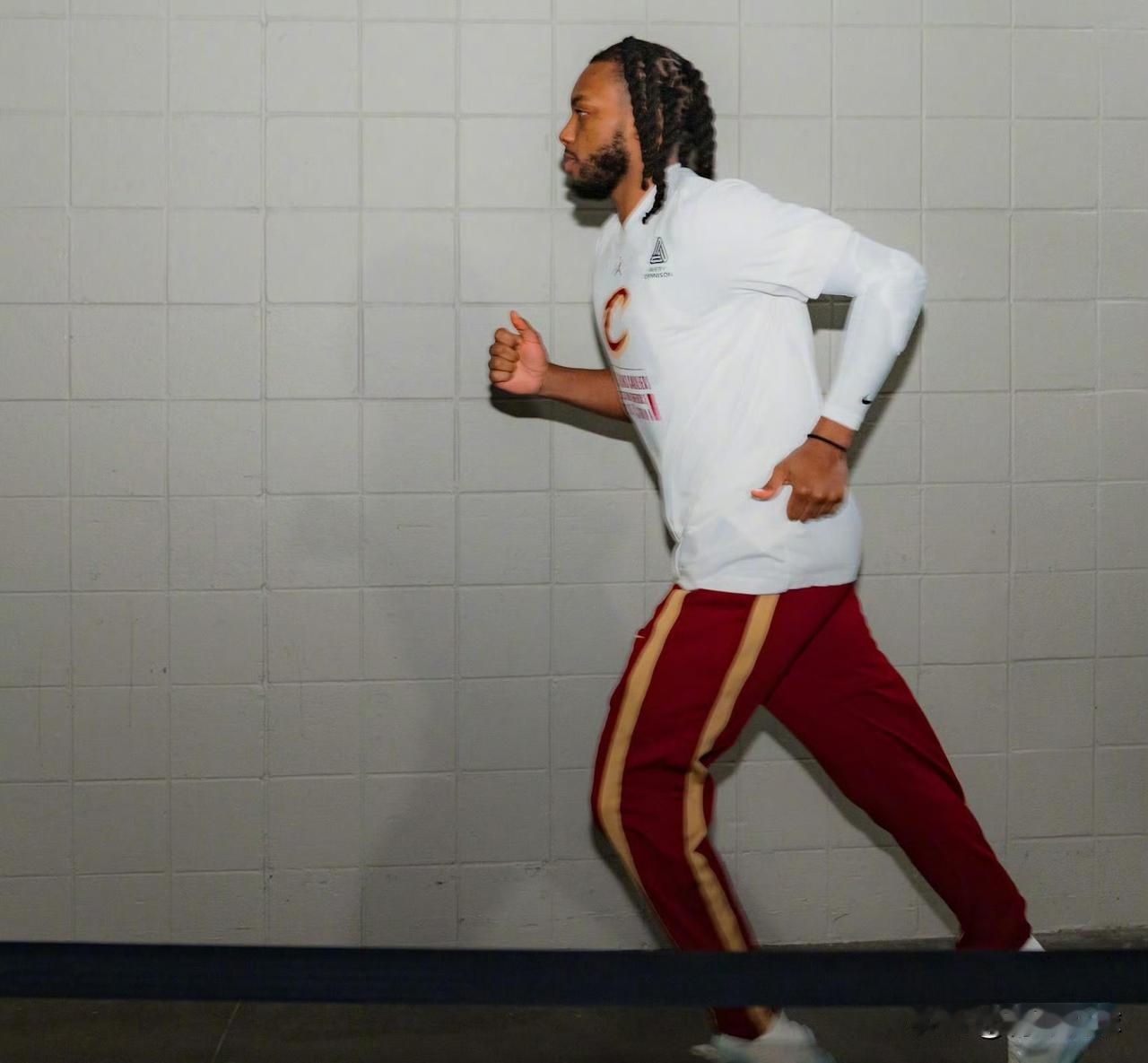 重磅罚单！骑士违规轮休被罚25万美金！

今天，NBA联盟向克利夫兰骑士队开出了