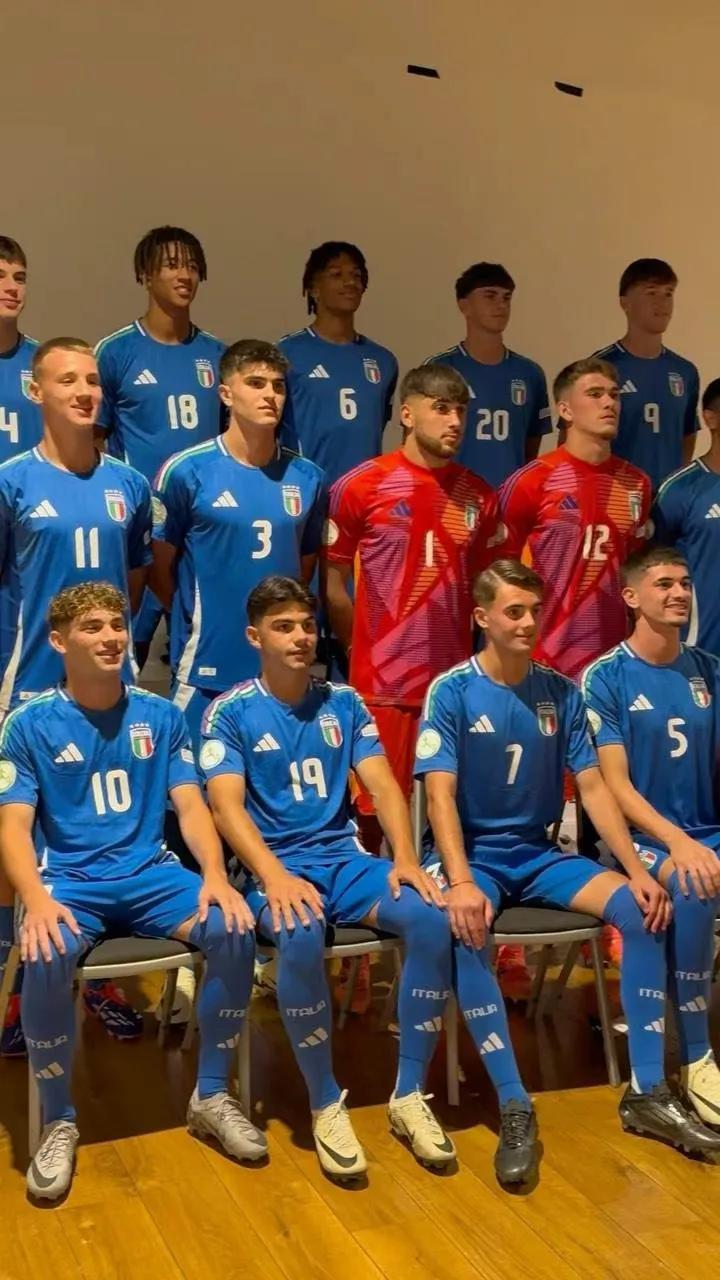 🇮🇹意大利足球
马上开始的U19欧青赛
这支意大利青年军和参加欧洲杯的意大利