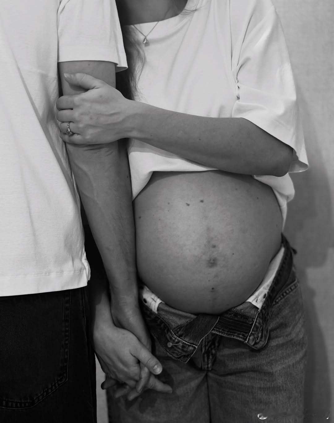 斯利夫卡升级当爹，恭喜🎉。男排波兰男排 ​​​