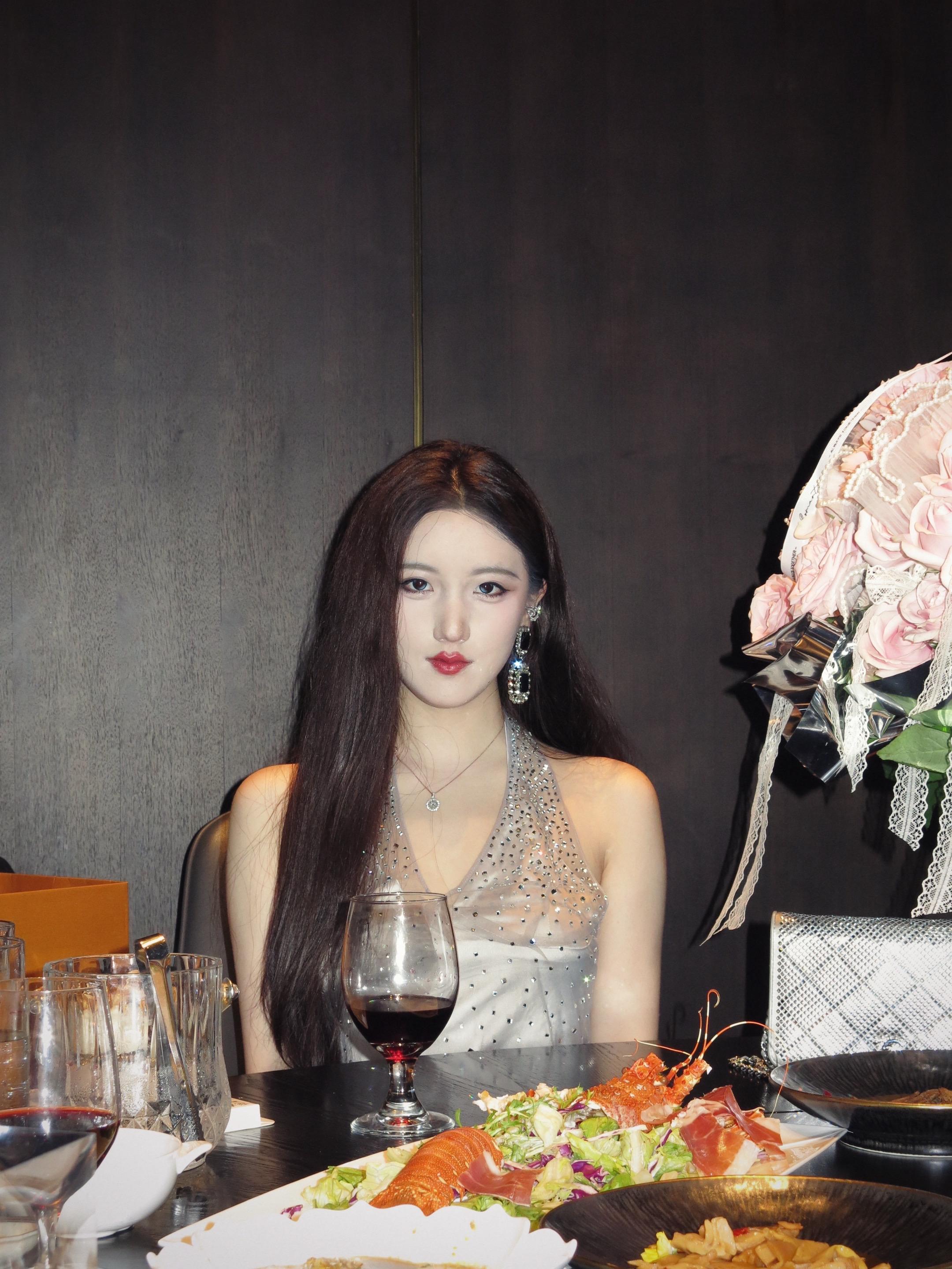 你好，23岁。 花会枯萎，但爱不会。（过生日记录生活7.22）