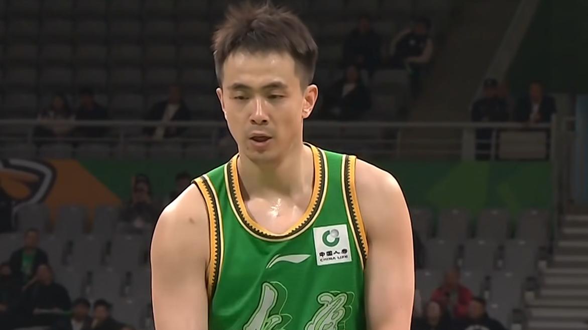 辽宁112-103福建男篮！
全队27次助攻，赵继伟27分+8助攻6篮板，新大外