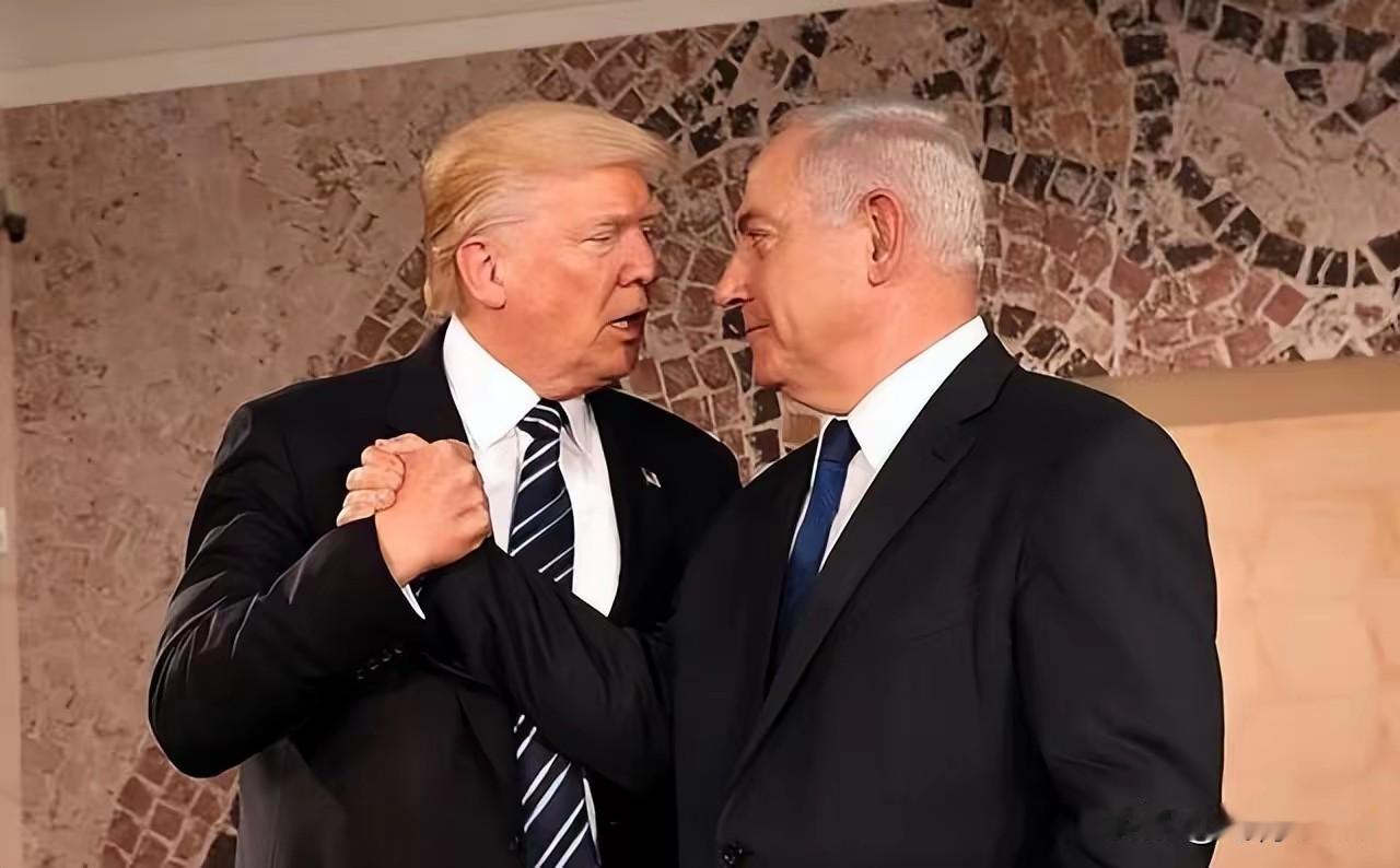 2026年2月特朗普给伊朗10-15天谈新协议，否则动手，美已部署两个航母战斗群