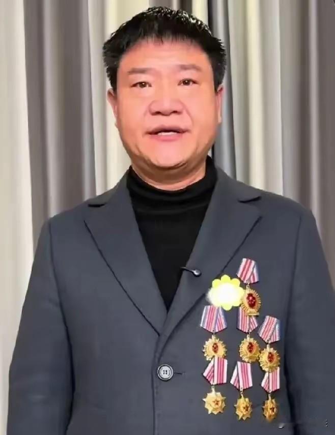 反诈老陈账号被封了，这事你们怎么看？

就在最近，他的快手号突然没了。平台给出的