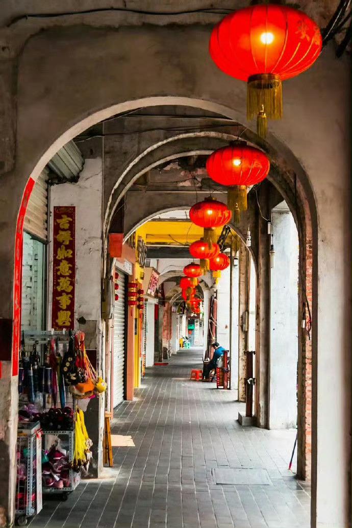 来广西·北海，看海吹风、逛逛老街、嗦粉啃海鲜，做个“慵懒闲人”。 ​ ​​​