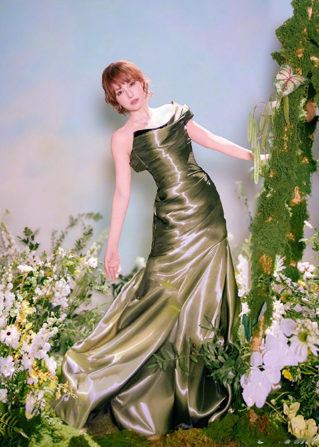 吴昕用千问把长沙小吃点了个遍 咱就是说，现在的科技也太懂吃货了吧！看吴昕分享的长