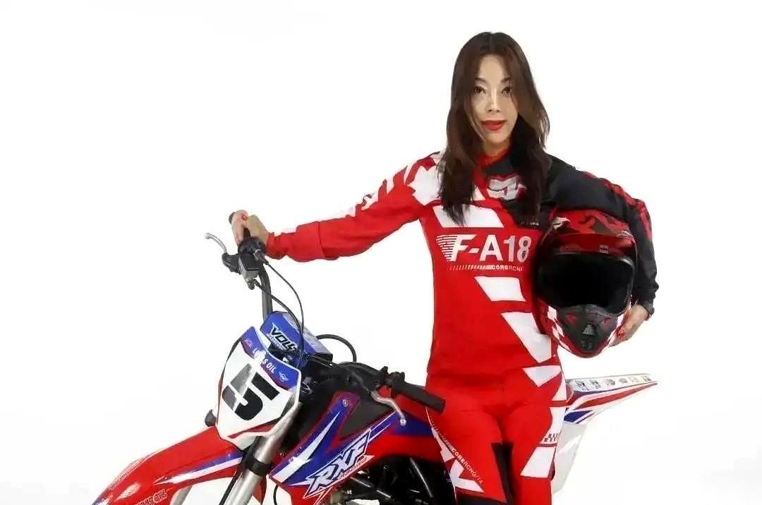 “工资无所谓。”就这五个字，一个连学历都没有的小伙子，直接拍在了女老板应儿的桌上