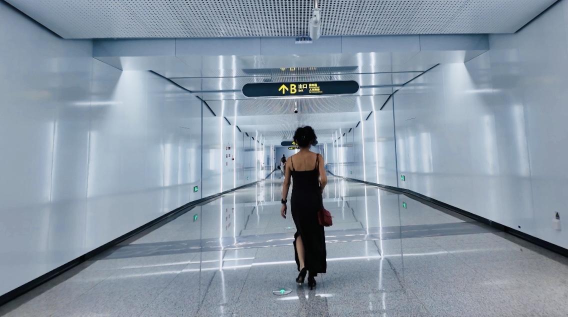 分享城市新鲜事成都地铁17号线机车厂站值得打卡成都地铁