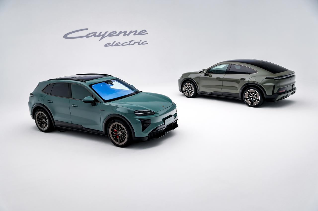 北京车展保时捷直接甩出王炸，纯电动 Cayenne Turbo 正式公布售价，这