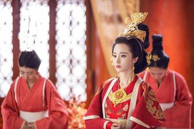 史上最牛老丈人，有三个皇后女儿
前段时间笔者给大家介绍了民国最牛岳父宋嘉树先生，