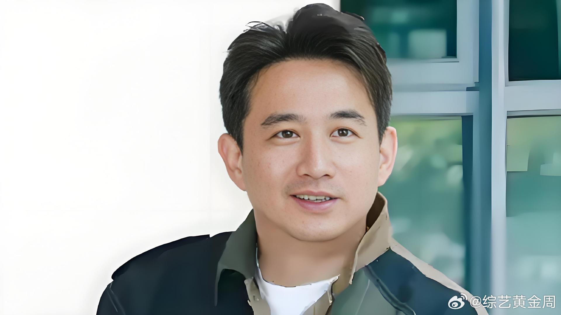 黄磊回应被指爱说教黄磊老师也太可爱了，回应说教风波，就是想和年轻人打成一片嘛！ 