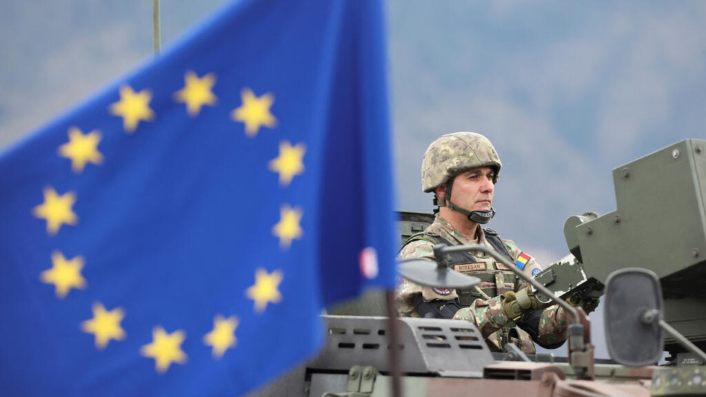 欧盟委员会发言人近日证实，日本已正式申请加入由欧盟主导的欧洲安全行动防务融资计划