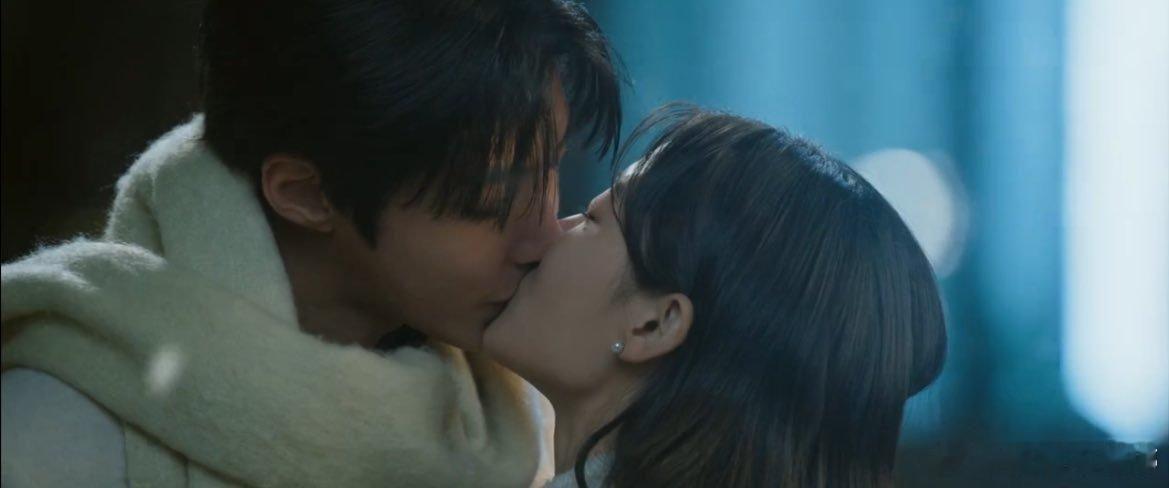 雅珍真的好厉害，为了让男三吻她，男一男二付出了太多…… 