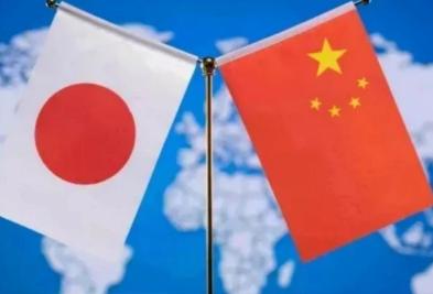 如今的日本似乎彻底慌了起来！越来越多的日本公民认识到了一个事实，一旦中国和日本真