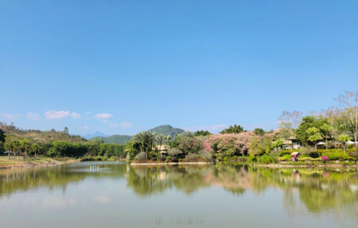 新质福建万千气象 漳州市长泰花仙谷现代农业产业园坐落于长泰经济开发区，规划总面积