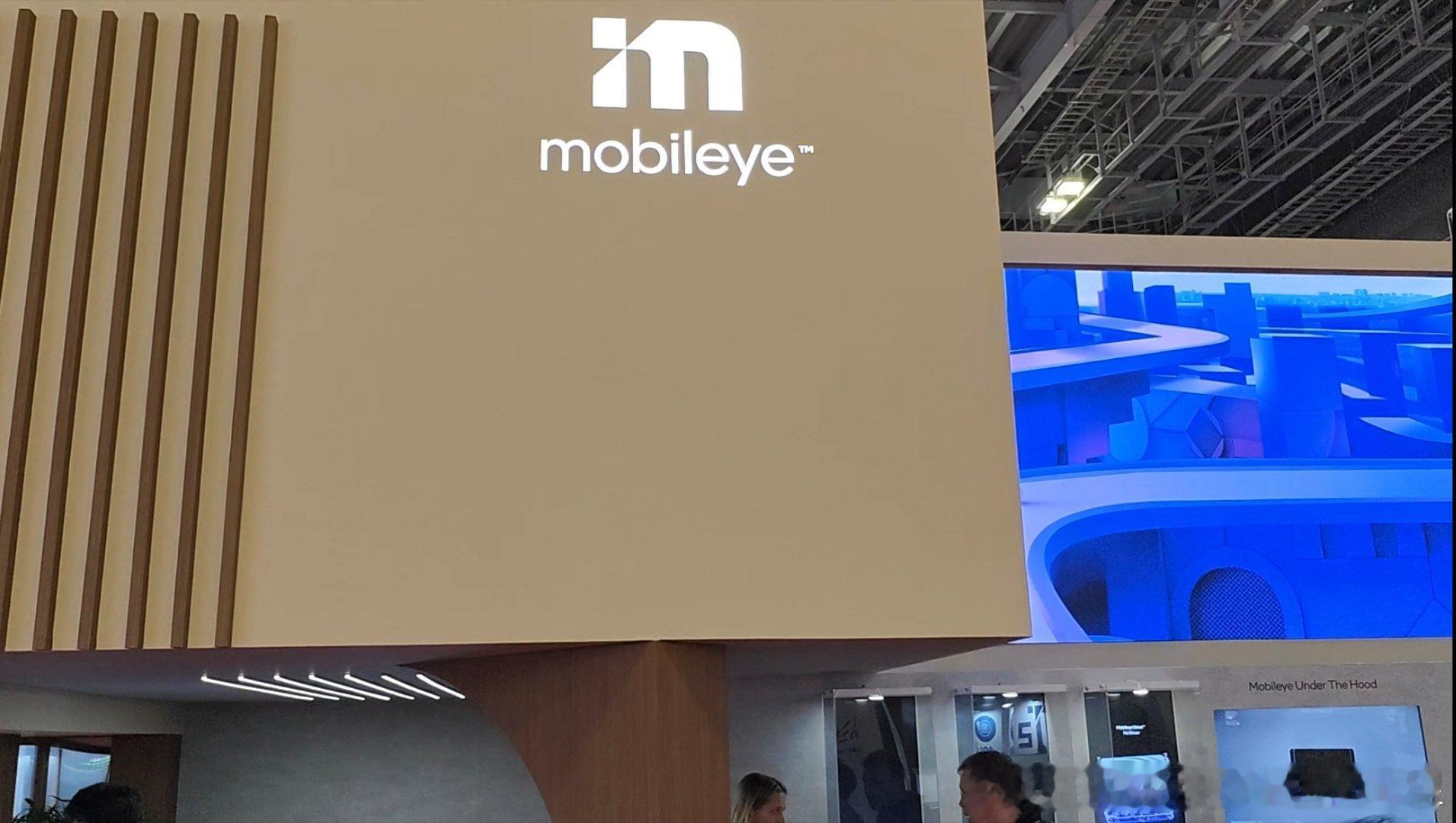 东京车展上的极氪虽然没来 但是在mobileye 展台亮相其实极氪辅助驾驶已经转