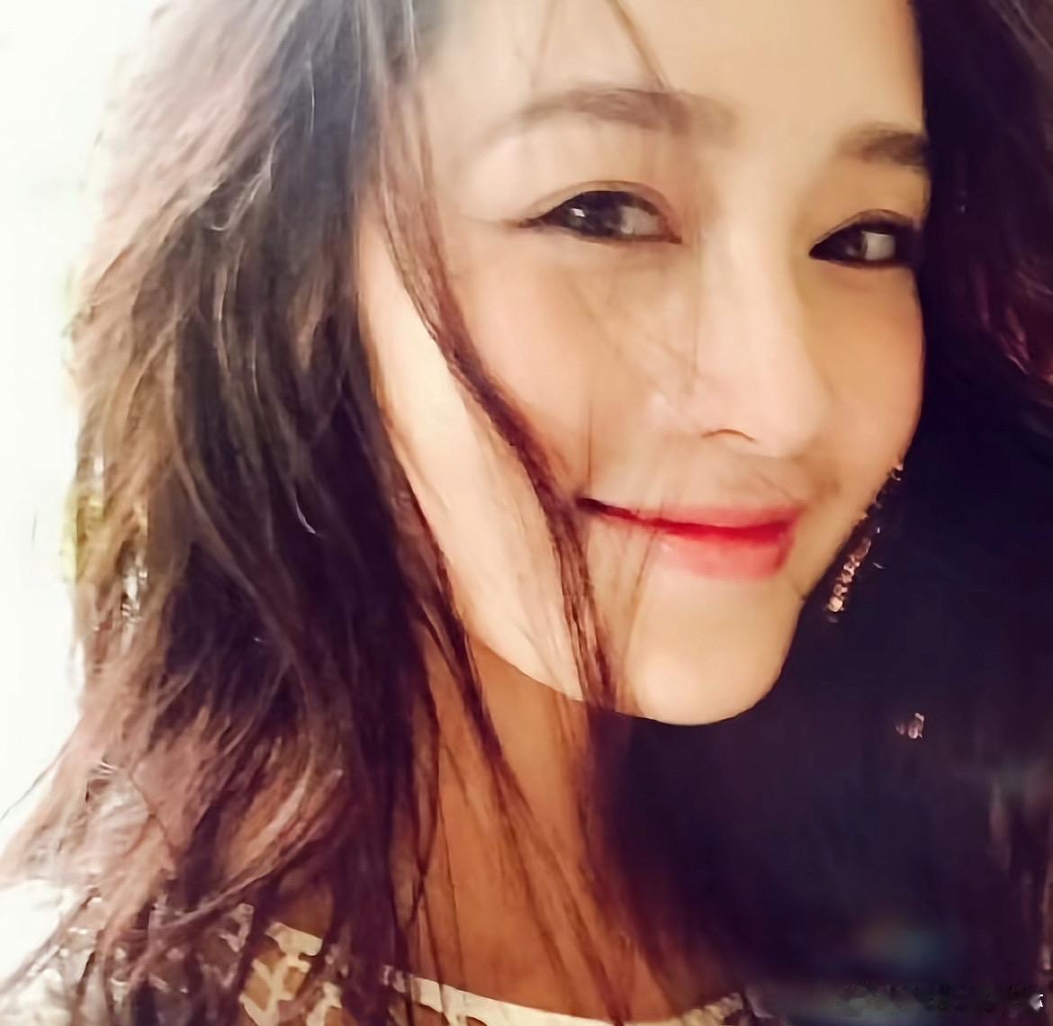 李沁幻视千金归来想看李沁再演一部都市剧 李沁身上那股“贵而不骄”的气质，演都市千