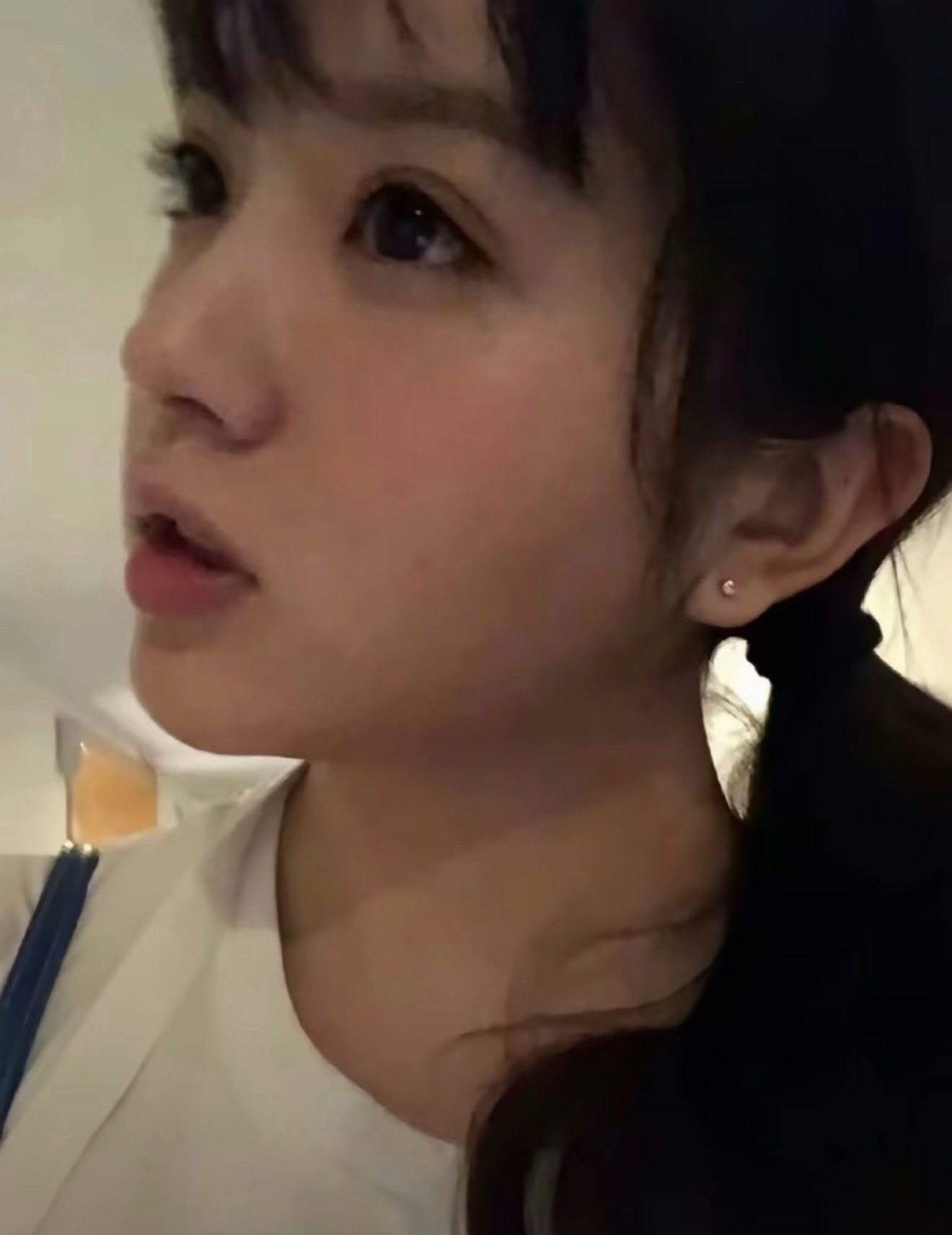 田曦薇她是不是不喜欢我 早期洋娃娃 