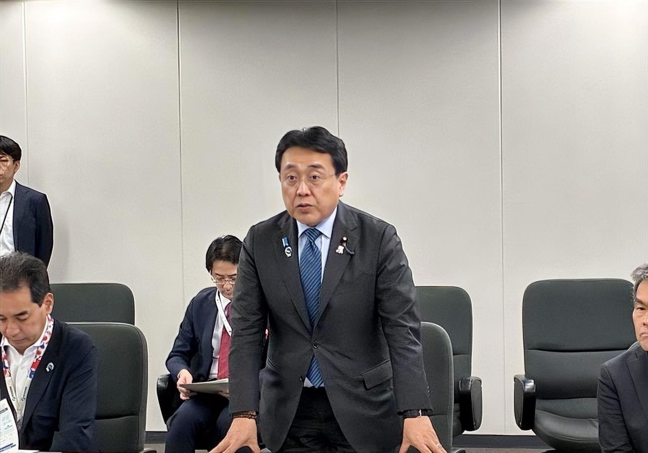 不等了，日本访华

就在当地时间5月20日，日本经济产业省正式官宣：日本经济产业