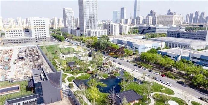 【天津又一城市公园开放】今年我市计划建设3个城市公园，五一假期，位于滨海高新区的
