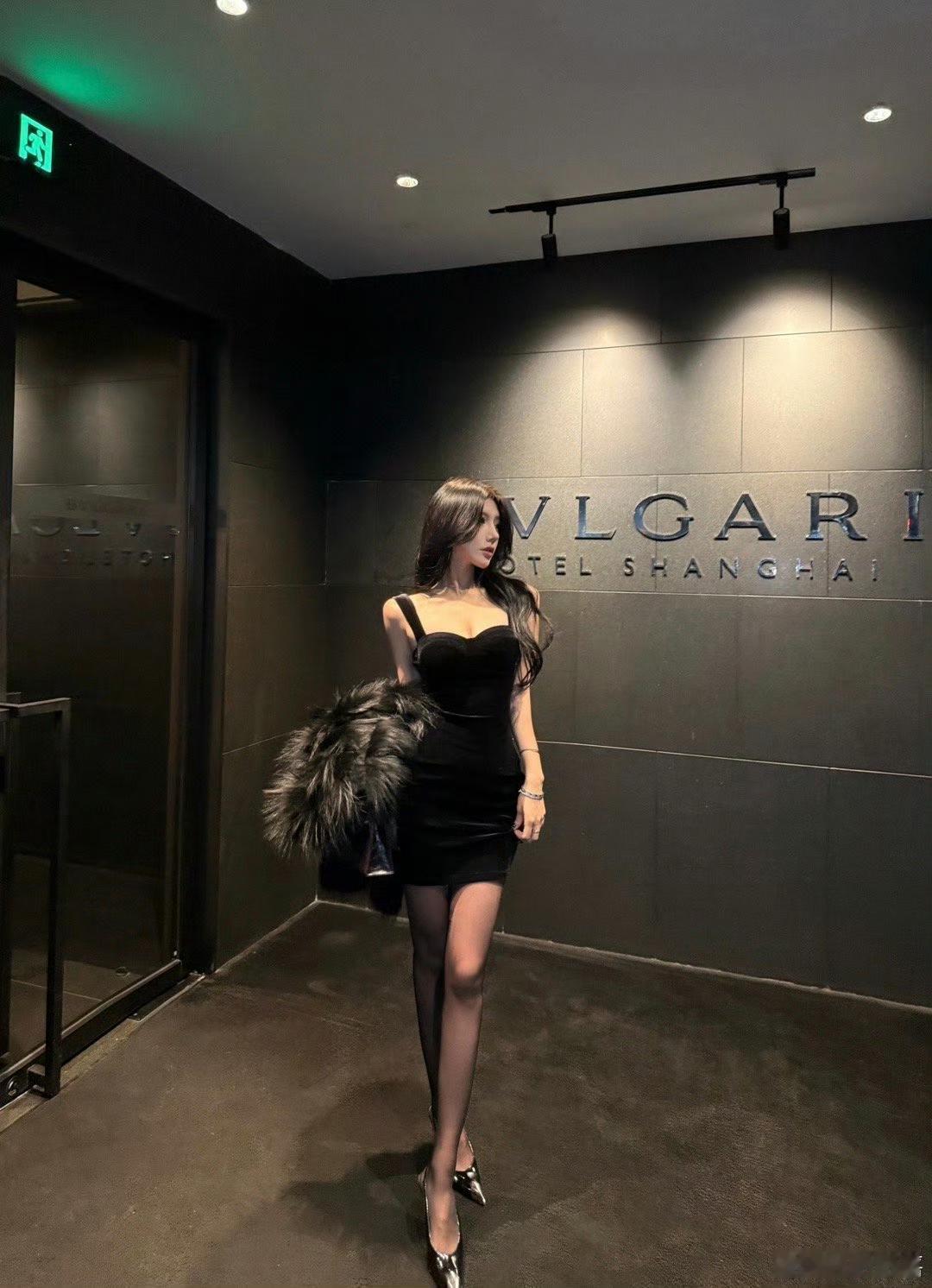 爱会消失 还是自己对自己好点哦 ​​​