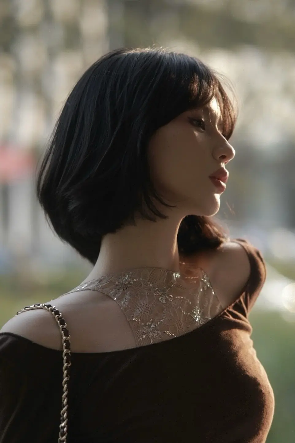 亲爱的我也不太懂你