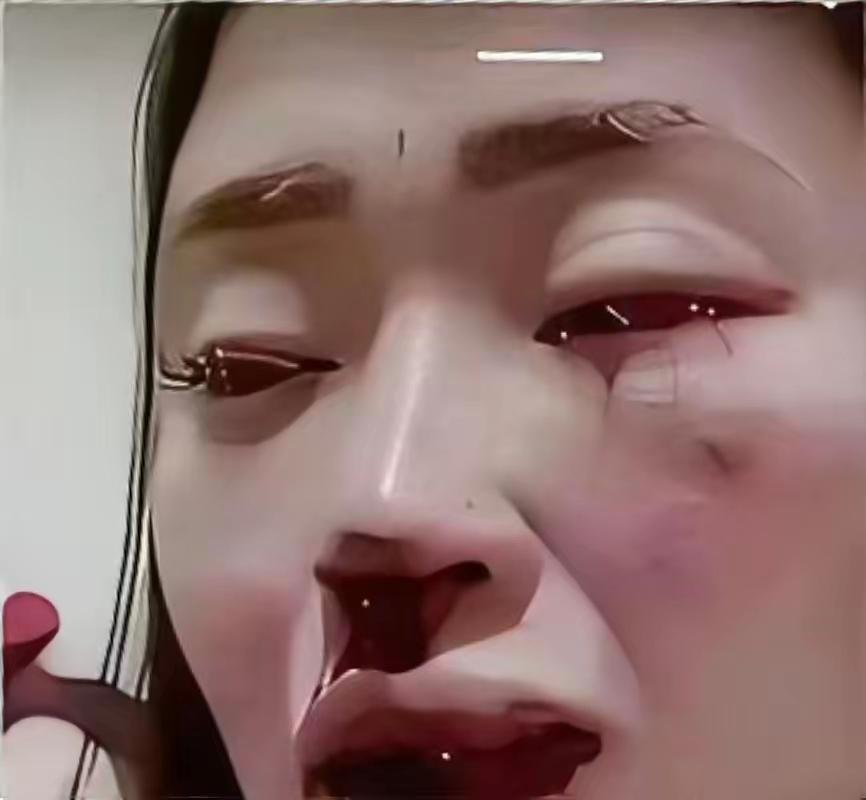 深圳姑娘揣178万嫁妆嫁印度，不到半年被婆家花完

柳薇英国硕士，嫁到印度。《中