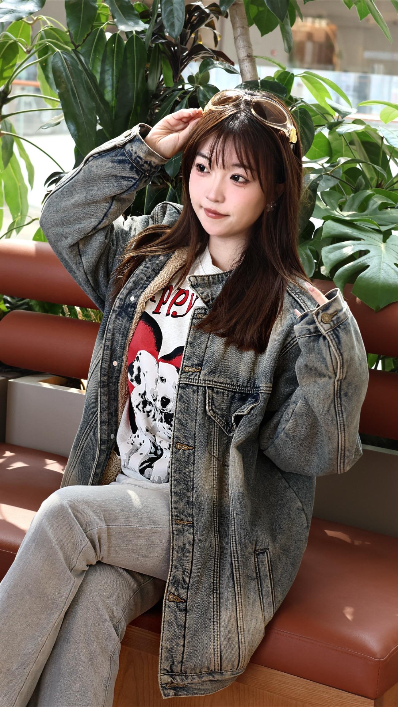 我决定重新爱上阳光 空气 白开水 我决定做一个照照镜子就能开心一整天的人