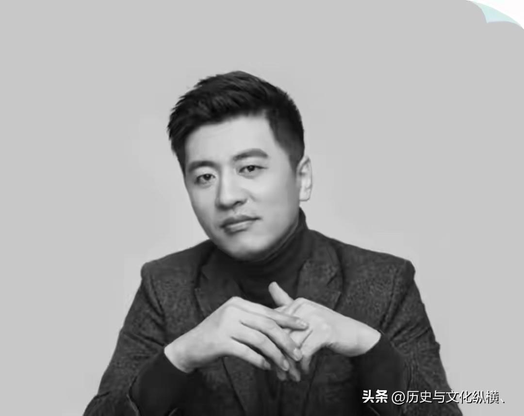 不应该太拼。赚够生活费，1千万可以有吧。41岁的张雪峰去了，留下一个孩子。是停不