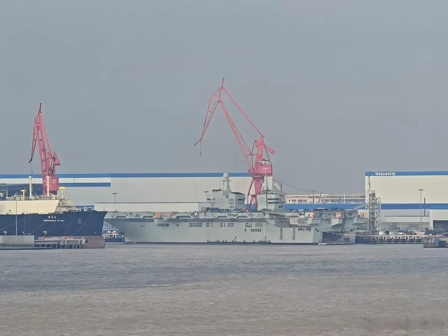 新质战斗力[拳头]中国海军076热点观点烽火问鼎计划 ​​​