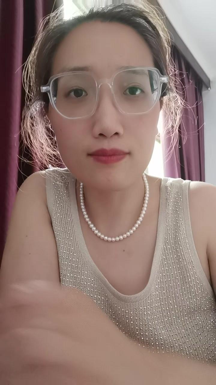 男人发达后为何嫌弃老婆？男人发达后为何嫌弃老婆？其实这是人性的一面。当男人越有钱