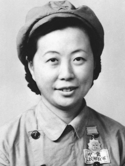 1942年，王牌潜伏员沈安娜给上级徐仲航寄了一封信，这封信落到敌人手中，她解释：