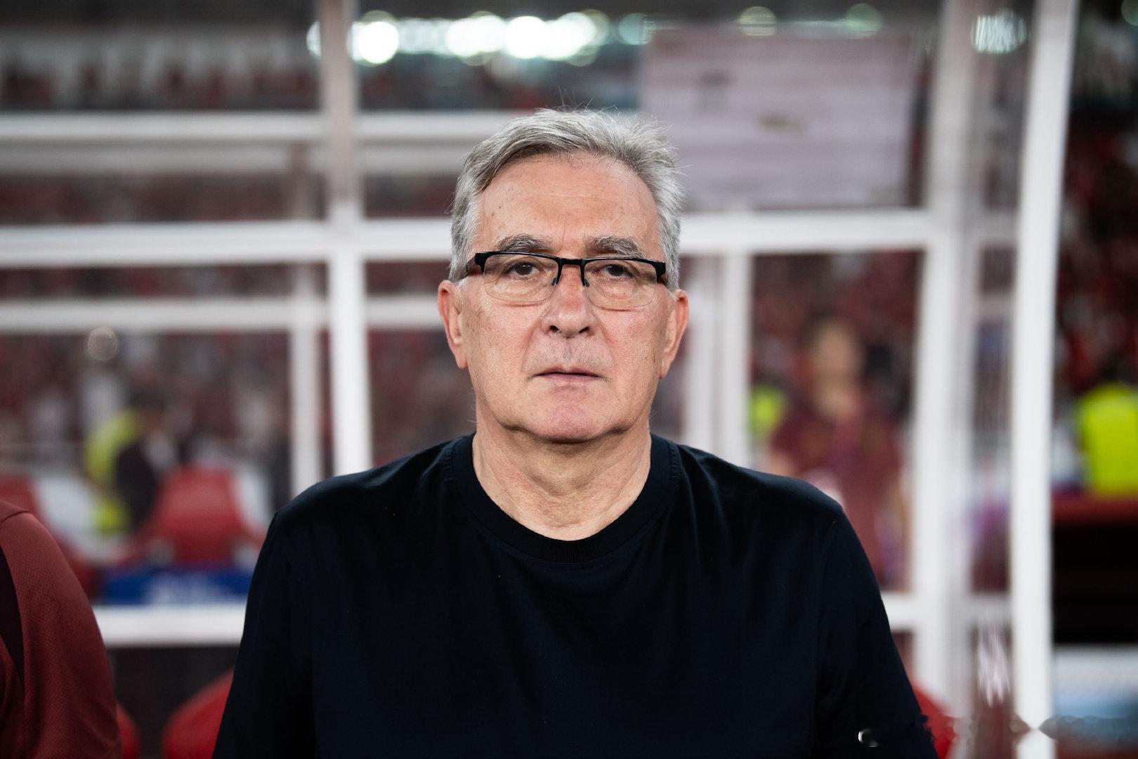 【伊万称国足走在正确的道路上】伊万回应退出教练界 71岁的前国足主帅伊万科维奇接