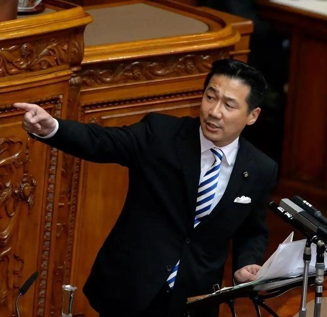 山本太郎在国会质问高市早苗：“就算不开战，只要两个月，从中国进不到零部件，损失就