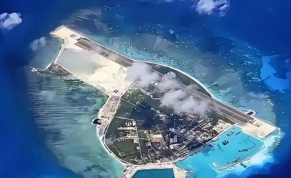 *香会上菲防长特奥多罗称：中方援助带有地缘目的，借非法仲裁质疑我方海域主张，抵触