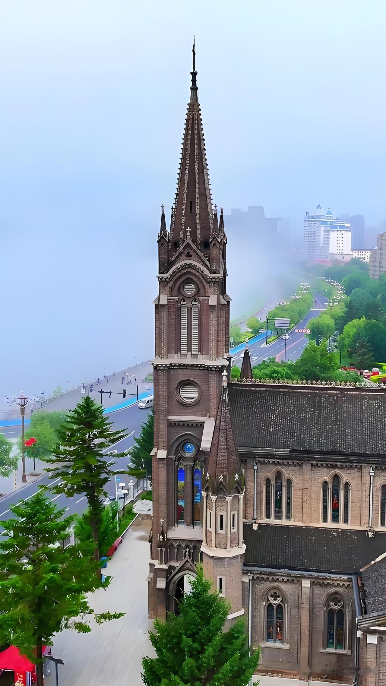 吉林市好玩的地方有很多

以下10处是吉林市比较热门的旅行景区:
1、吉林市雾凇