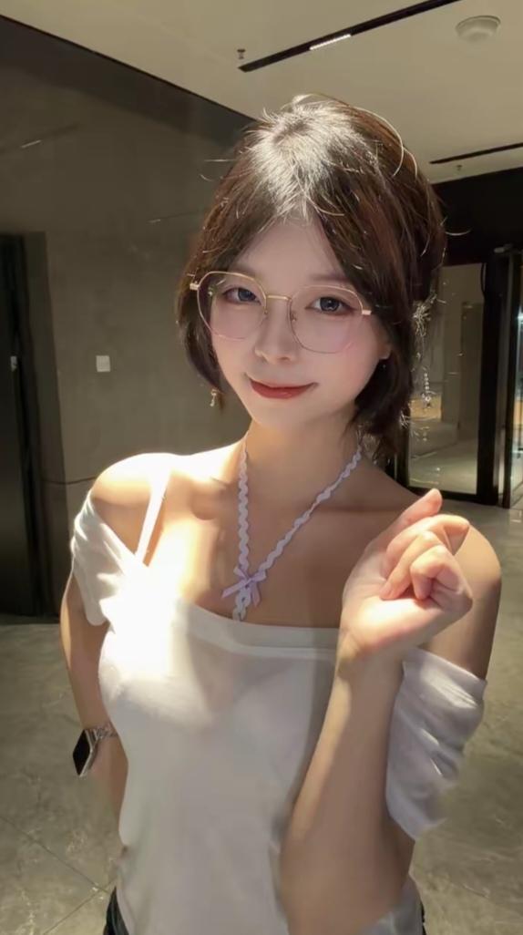 漂亮女孩拍照。