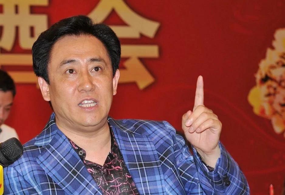 恒大留下总烂尾楼是 160 万套，目前还有 70 万套没有交付，涉及 500 万