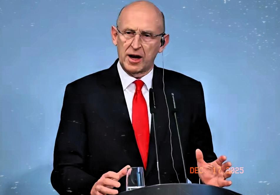 乌克兰最强援助来了！
 
央视新闻12月17日最新消息显示，当地时间16日，英国