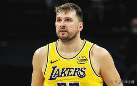 丹尼-格林：很多球队的比赛计划就是针对东契奇的防守

2月27日消息，NBA常规