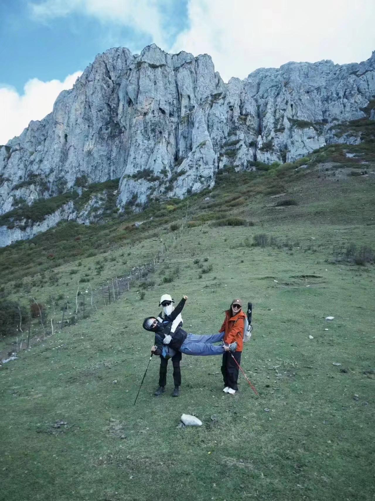 去山顶看看吧