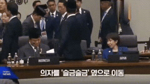 高市早苗这是要偷东西，没有点首相的样子，日本人看到会生气吗？
        在